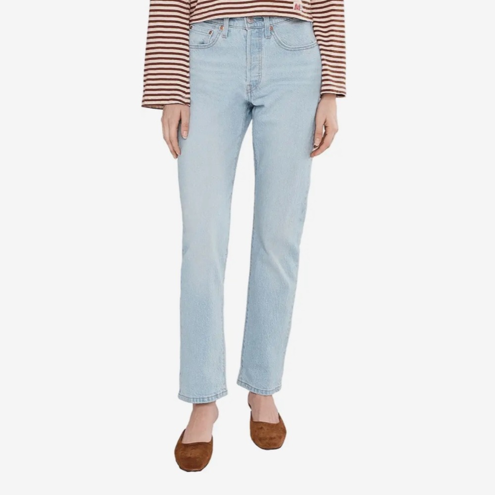 Levi's women’s 501 classic fit 33 x 30